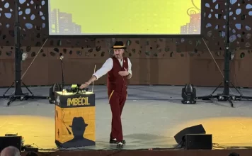 Éxito rotundo de Alex O'Dogherty en El Portón con su espectáculo 'Imbécil'