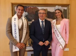 Francisco Salado Recibe a los Representantes de Málaga en los Certámenes de Belleza