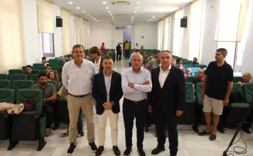 La 26ª campaña ‘El deporte es vida en la provincia’ de la Diputación y el Unicaja CB llevará a 2.000 malagueños de 65 municipios a los partidos del club