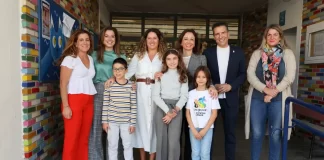 El Ayuntamiento de Torrox invierte 600.000 euros en infraestructuras educativas, destaca la delegada del Gobierno andaluz en Málaga