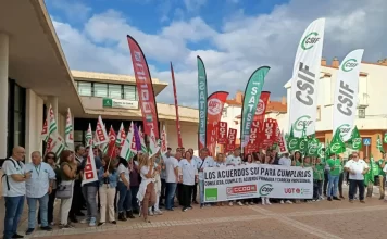 Los sindicatos SATSE, CSIF, CCOO y UGT retoman las movilizaciones para exigir el cumplimiento de los acuerdos alcanzados con la Consejería de Salud Los sindicatos SATSE, CSIF, CCOO y UGT retoman las movilizaciones para exigir el cumplimiento de los acuerdos alcanzados con la Consejería de Salud