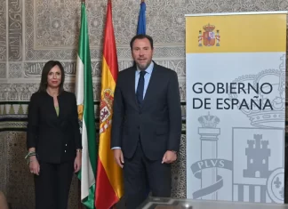 Andalucía plantea al Ministerio una comisión por provincia para agilizar infraestructuras pendientes Andalucía plantea al Ministerio una comisión por provincia para agilizar infraestructuras pendientes