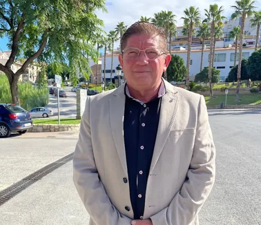 VOX defiende en Alhaurín el Grande una moción para impedir el acceso a dependencias municipales con el rostro oculto