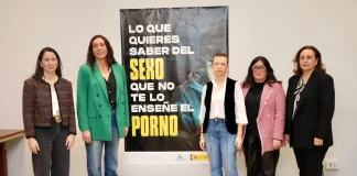 La Junta lanza una campaña que alerta a adolescentes y jóvenes de que “el porno no es un manual para el sexo”