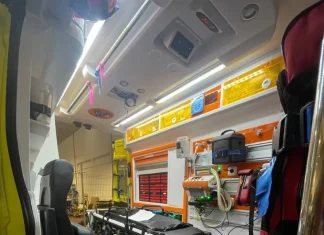 El Área Sanitaria Norte de Málaga-Antequera pone en marcha una nueva ambulancia de urgencias con base en Alameda