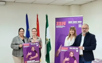 La Junta presenta la campaña ‘Vidas que cambian vidas’ que apela a la implicación social y anima a las víctimas a pedir ayuda La Junta presenta la campaña ‘Vidas que cambian vidas’ que apela a la implicación social y anima a las víctimas a pedir ayuda