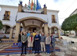 IU exige a Moreno (PP) la contratación de 9.000 especialistas para “garantizar la atención a la diversidad en la escuela pública”