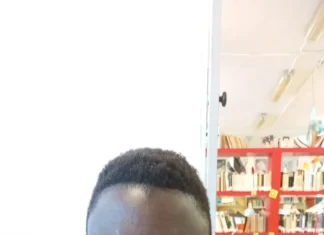 entrevista al alumno Ba Mor de 4 de Eso de Senegal de Atal en el IES Valle del azahar de Estación de Cártama