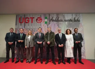 Moreno destaca el diálogo social como pilar para el avance de Andalucía en el Congreso de UGT