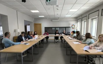 La Diputación y las farmacias de la provincia se alían para mejorar la atención vecinal en los pueblos pequeños