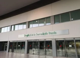 Con Málaga urge a “dotar de inmediato” al Servicio de Radiodiagnóstico del Hospital de la Serranía de Ronda de dos equipos de última generación de TAC
