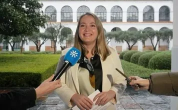 La Junta lamenta que “el Gobierno de España ni está, ni se le espera en Málaga” y exige “justicia” para los vecinos de El Palo