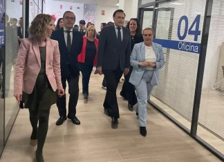 La Junta de Andalucía inaugura un nuevo CADE en Fuengirola para impulsar el emprendimiento local