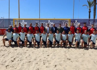 Culmina en Torrox la concentración de la selección nacional de fútbol playa de cara al Mundial