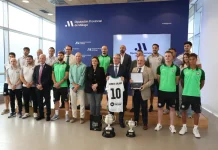 Recepción en la Diputación a la plantilla del Juventud Torremolinos CF tras su ascenso a Primera RFEF