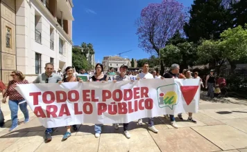 IU exige a Moreno (PP) que “deje de ensañarse con los más vulnerables” y garantice una “educación pública inclusiva de calidad”