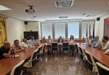 Educación presenta a los alcaldes de Valle del Genal y del Guadiaro el rediseño de la oferta de FP en la comarca