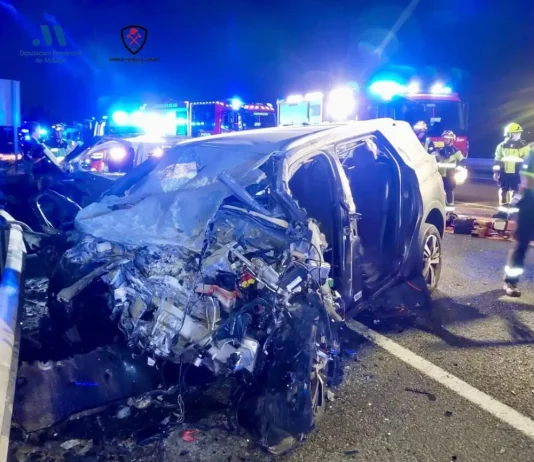 Cuatro fallecidos en un trágico accidente de tráfico en la confluencia de la AP-7 y la MA-20