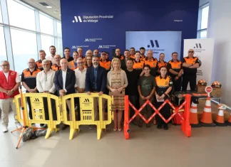 La Diputación entrega material para actuaciones de prevención y emergencia a municipios y agrupaciones de Protección Civil