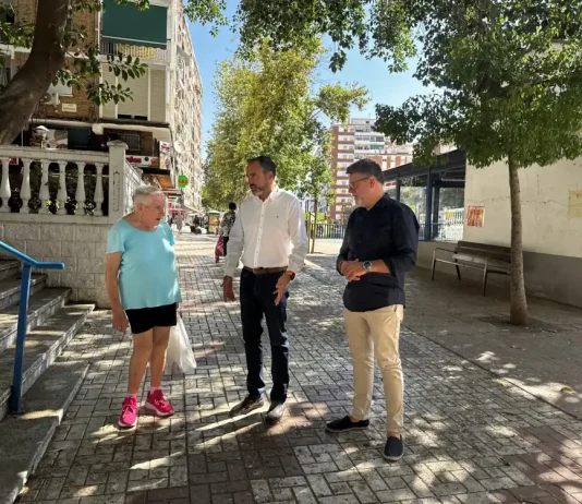 Pérez acusa al alcalde de “perder los papeles” contra los ciudadanos que denuncian la falta de limpieza en Málaga