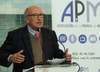 Rafael Salas, presidente de honor de APM, gana el XVII Concurso de Relatos de la Fundación ”la Caixa” en la categoría pódcast