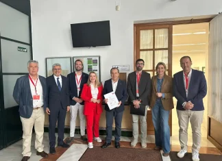 El PSOE exige en el Parlamento a la Junta que acelere los informes de agua que bloquean la actividad de Campillos