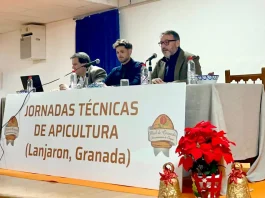 La Junta destaca la importante labor de los apicultores en la conservación de la biodiversidad