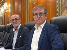 VOX condena el abandono de la administración a los médicos y respalda la huelga ante el deterioro de la sanidad pública