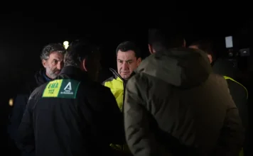 Moreno asegura que se están poniendo «todos los medios» en el rescate de las víctimas del accidente
