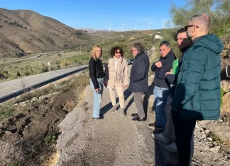 La Diputación colaborará en el arreglo de un vial de acceso al polideportivo de Carratraca