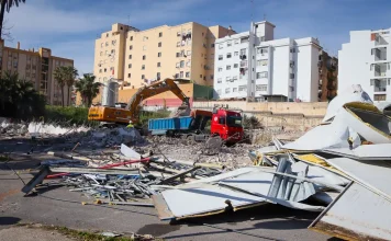 El Hospital Civil reorganiza temporalmente su aparcamiento desde el 3 de marzo El Hospital Civil reorganiza temporalmente su aparcamiento desde el 3 de marzo