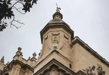 La Comisión Provincial de Patrimonio informa favorablemente el proyecto que permitirá recuperar la imagen original del presbiterio de la Catedral de Málaga La Comisión Provincial de Patrimonio informa favorablemente el proyecto que permitirá recuperar la imagen original del presbiterio de la Catedral de Málaga