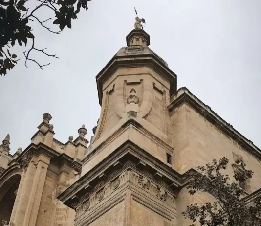 La Comisión Provincial de Patrimonio informa favorablemente el proyecto que permitirá recuperar la imagen original del presbiterio de la Catedral de Málaga La Comisión Provincial de Patrimonio informa favorablemente el proyecto que permitirá recuperar la imagen original del presbiterio de la Catedral de Málaga