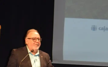 Joaquín Villanova reclama coordinación municipal y liderazgo de la Junta para impulsar el crecimiento del área metropolitana y el Guadalhorce Joaquín Villanova reclama coordinación municipal y liderazgo de la Junta para impulsar el crecimiento del área metropolitana y el Guadalhorce