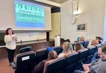 Profesionales jubilados del SAS se reúnen con partidos políticos, organizaciones sindicales y sociedad científica