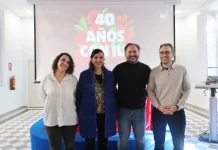 IU Málaga propone nombrar a Antonio Romero Hijo Adoptivo de la ciudad en el acto por los 40 años de la organización IU Málaga propone nombrar a Antonio Romero Hijo Adoptivo de la ciudad en el acto por los 40 años de la organización