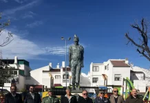Alhaurín de la Torre acoge el final de la marcha por el 40 aniversario del traslado de la Academia de Mandos Legionarios