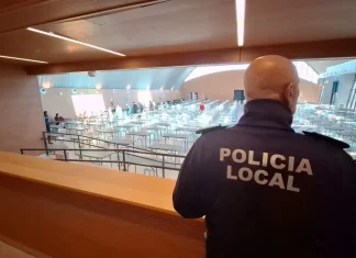 Casi 400 personas aspiran a ocho plazas de la Policía Local en Alhaurín de la Torre Casi 400 personas aspiran a ocho plazas de la Policía Local en Alhaurín de la Torre