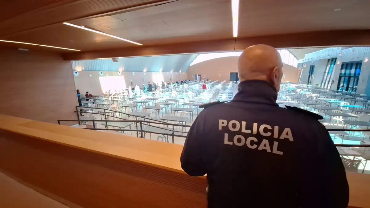 Casi 400 personas aspiran a ocho plazas de la Policía Local en Alhaurín de la Torre