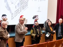 La Diputación apoya el documental de Rafatal ‘A través de El Espejo Negro’, que se estrenará en el Festival de Málaga La Diputación apoya el documental de Rafatal ‘A través de El Espejo Negro’, que se estrenará en el Festival de Málaga