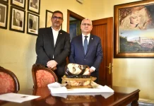 El Museo de Málaga cede a la Cofradía de El Rico la talla de la Cabeza de San Juan Bautista para su salida en procesión