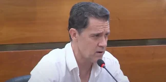 VOX denuncia la actitud “caciquil y dictatorial” del alcalde del PP tras expulsar a su portavoz del Pleno del 8M en Alhaurín de la Torre