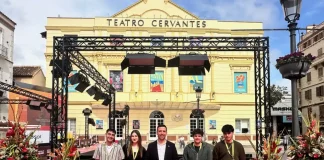 Cuatro jóvenes de la provincia participan como jurado popular en el Festival de Málaga gracias a la Diputación