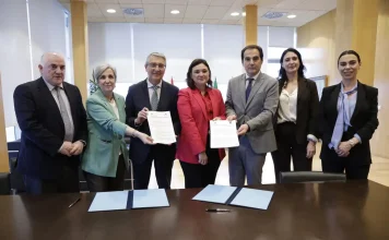 La Diputación y la Junta de Andalucía firman el convenio para la nueva sede judicial de Torremolinos