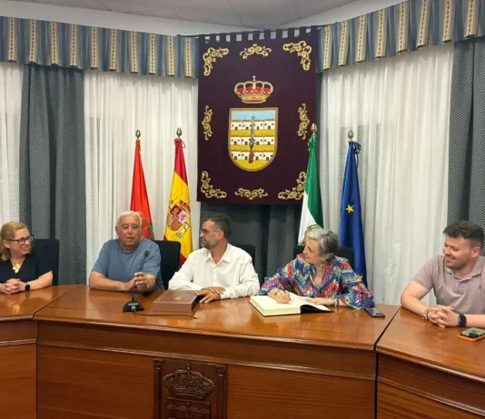 La Junta ayuda a Villanueva del Trabuco a mejorar equipamientos y servicios para fijar la población La Junta ayuda a Villanueva del Trabuco a mejorar equipamientos y servicios para fijar la población