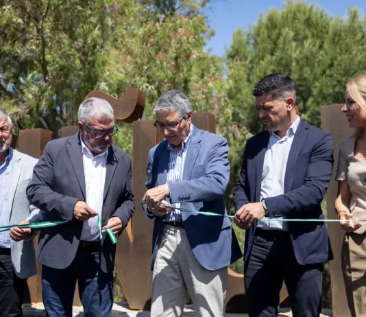 El área recreativa de La Viñuela estrena nuevo mobiliario y equipamiento y más zonas verdes tras una inversión de la Diputación de un millón de euros