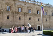 Loles López reivindica una Andalucía “diversa y plural” y llama a defender la libertad, el respeto y la igualdad “los 365 días del año” Loles López reivindica una Andalucía “diversa y plural” y llama a defender la libertad, el respeto y la igualdad “los 365 días del año”