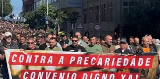 Gentes de España luchan a mares
