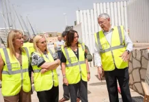 La Junta concluirá este año las obras del muelle de suministro de combustible del puerto de Fuengirola La Junta concluirá este año las obras del muelle de suministro de combustible del puerto de Fuengirola
