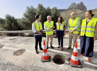 Rocío Díaz visita la obra de la A-92 a su paso por Antequera que se encuentra en su recta final Rocío Díaz visita la obra de la A-92 a su paso por Antequera que se encuentra en su recta final